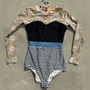 Seea Hermosa bandana one piece